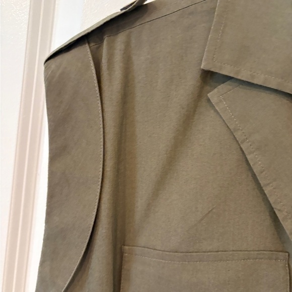 Pendleton Short  Khaki Collard Epaulettes Pockets, No Belt, Size 10 - Picture 5 of 10